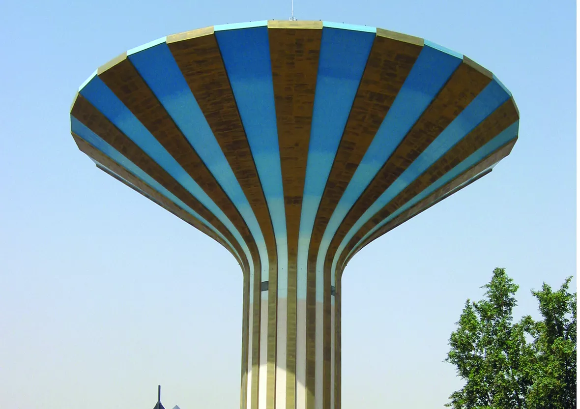 How to fix a leaking water tank?